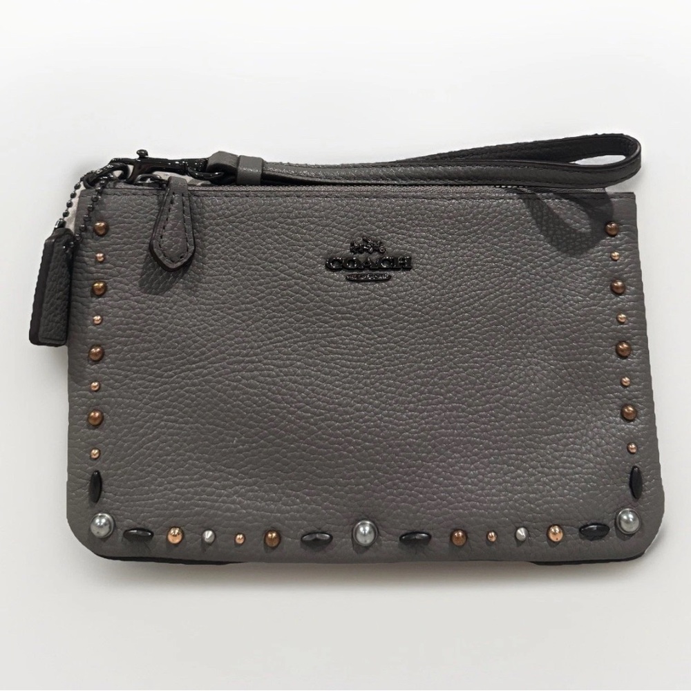 Coach Pebbled Leather Wristlet in Gray